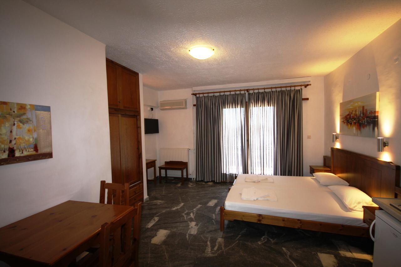 Hotel Korali Trúlosz Kültér fotó